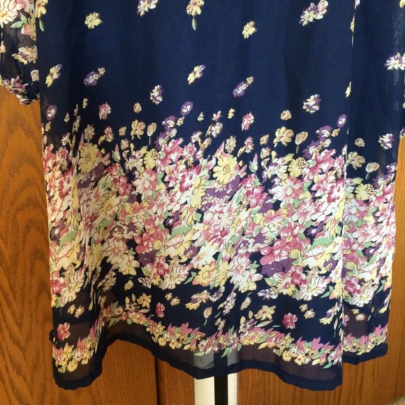 DJT Floral Dress NWOT Size M with  3/4 sleeve - Picture 4 of 12